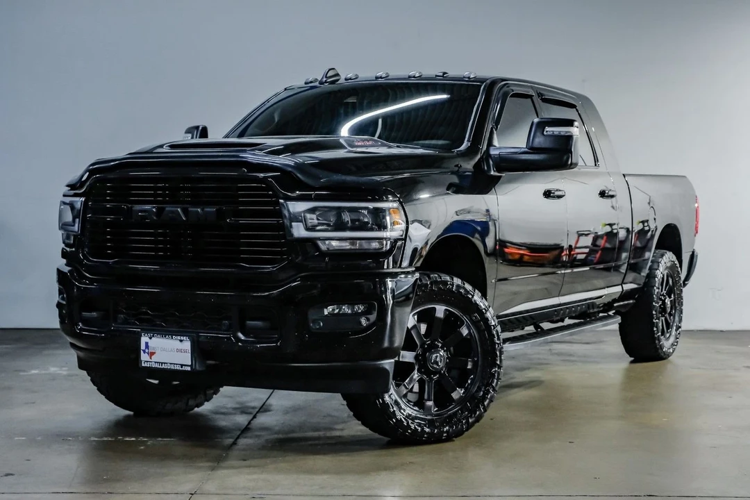 2023 Ram 2500 - Image 7 of 12