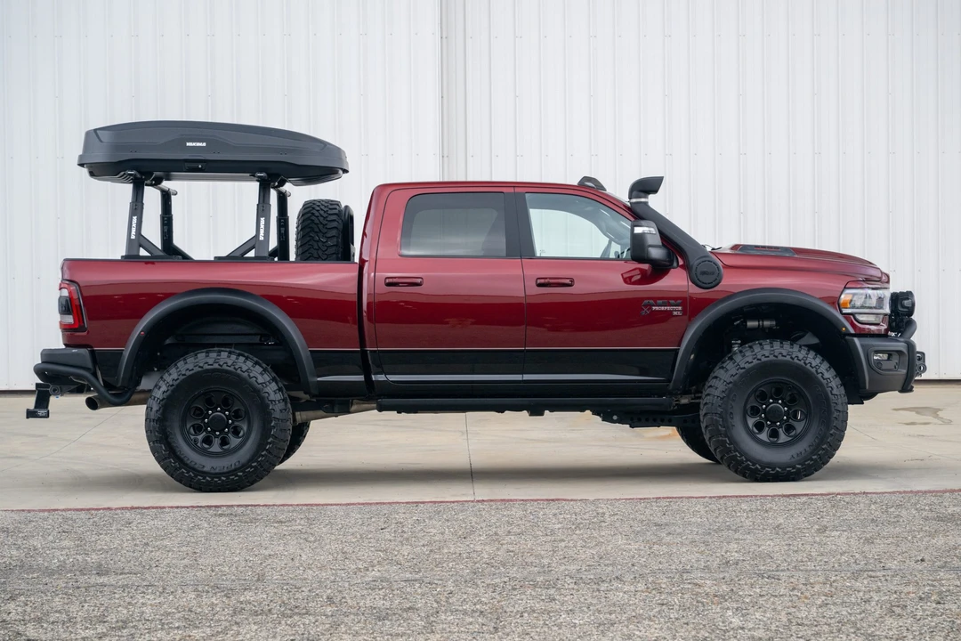 2023 Ram 2500 - Image 7 of 31