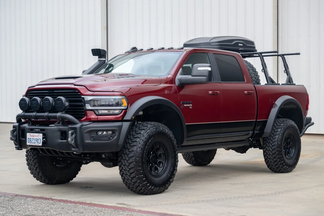 2023 Ram 2500 - Image 2 of 31