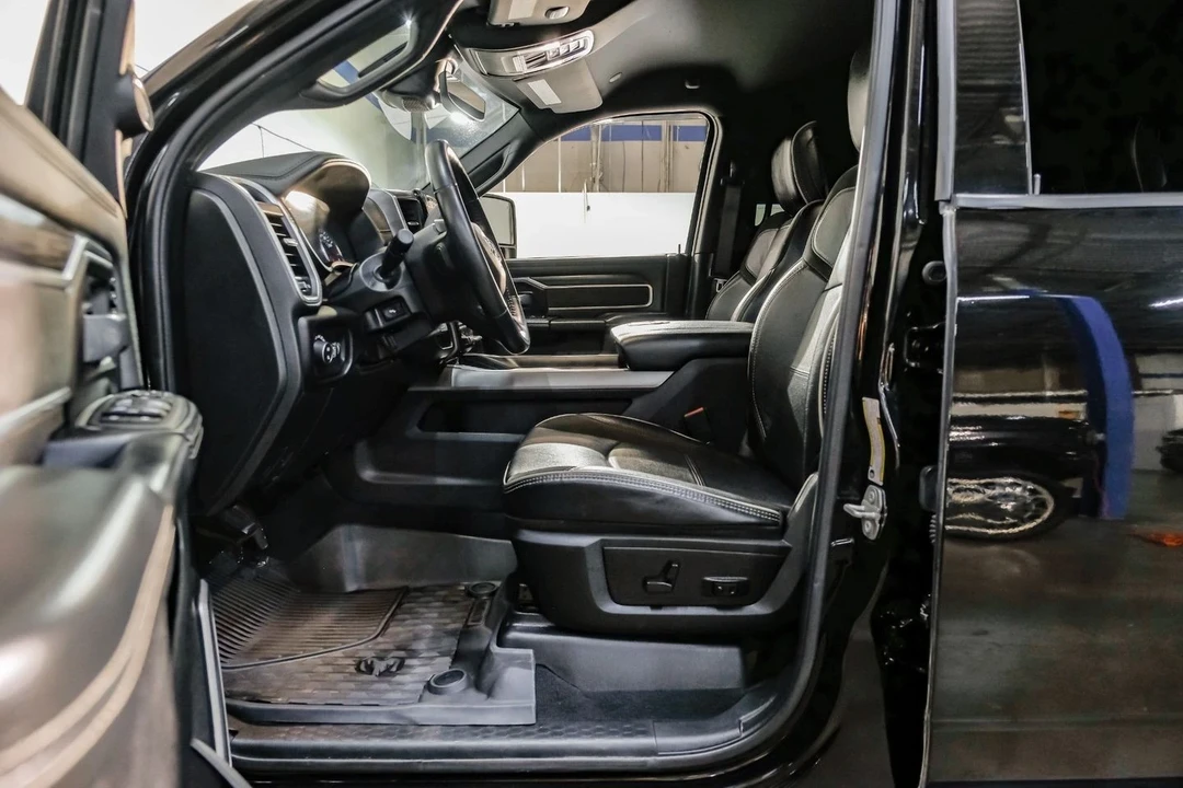 2023 Ram 2500 - Image 5 of 12