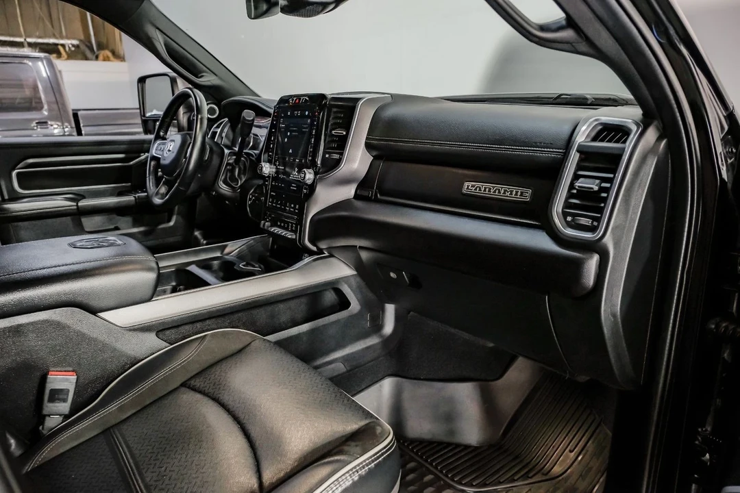 2023 Ram 2500 - Image 19 of 21