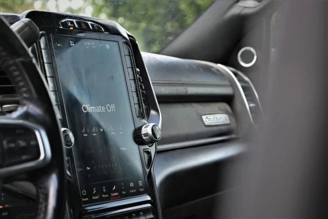 2023 Ram 2500 - Image 9 of 20