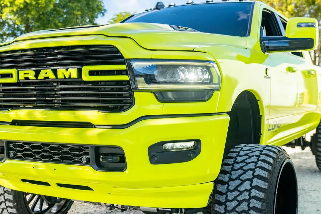 2023 Ram 2500 - Image 15 of 31