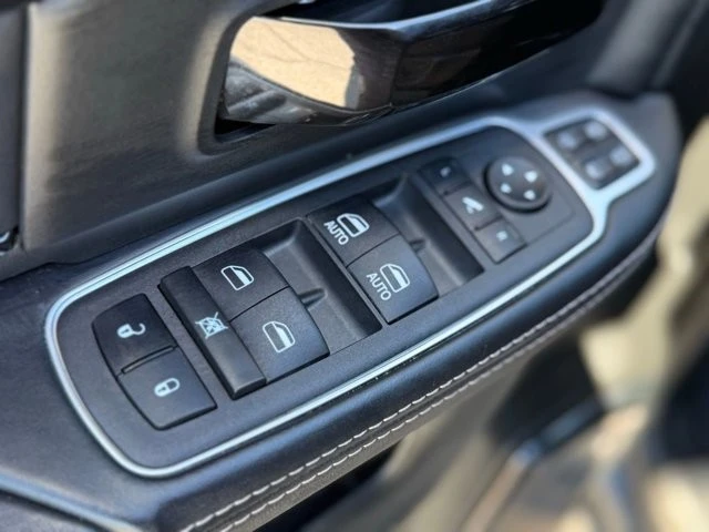 2023 Ram 2500 - Image 16 of 21