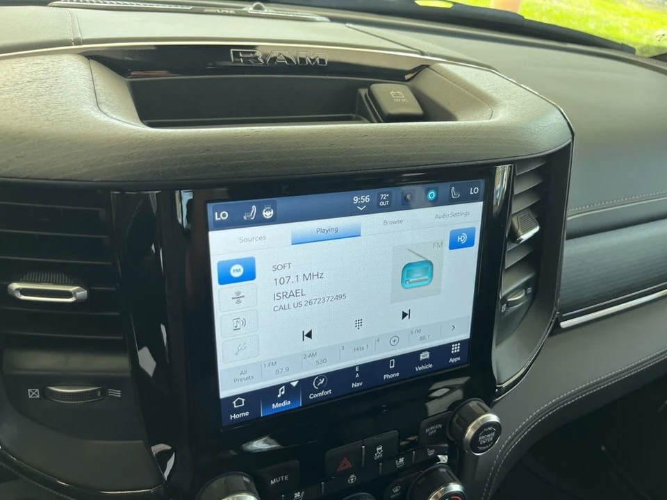 2023 Ram 2500 - Image 7 of 12