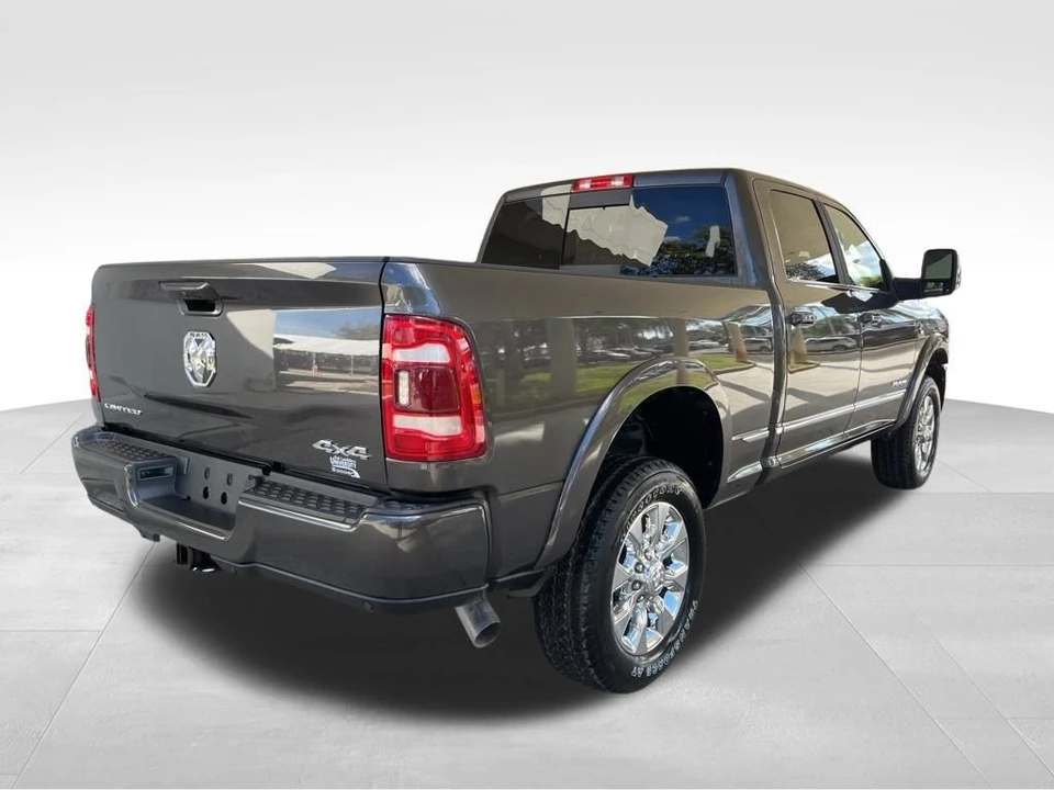 2023 Ram 2500 - Image 3 of 12