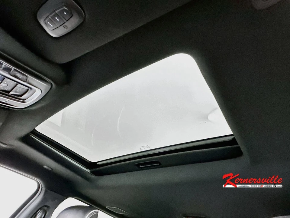 2023 Ram 2500 - Image 21 of 24