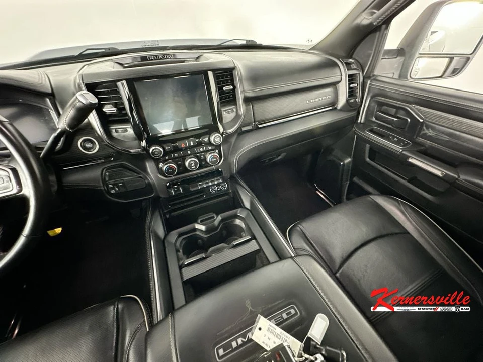 2023 Ram 2500 - Image 11 of 24