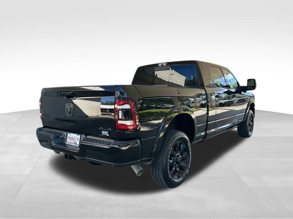 2023 Ram 2500 - Image 3 of 12