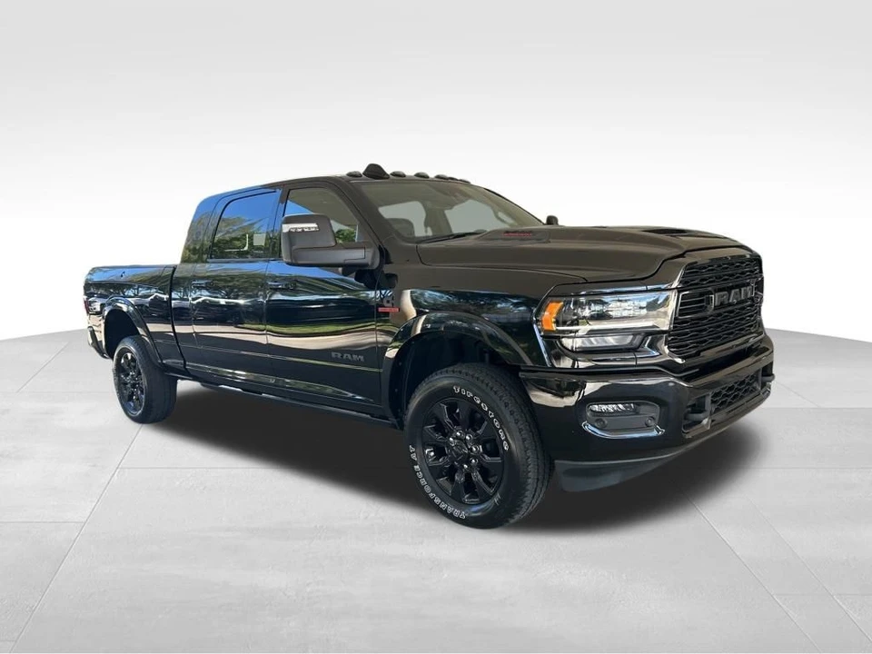 2023 Ram 2500 - Image 2 of 12