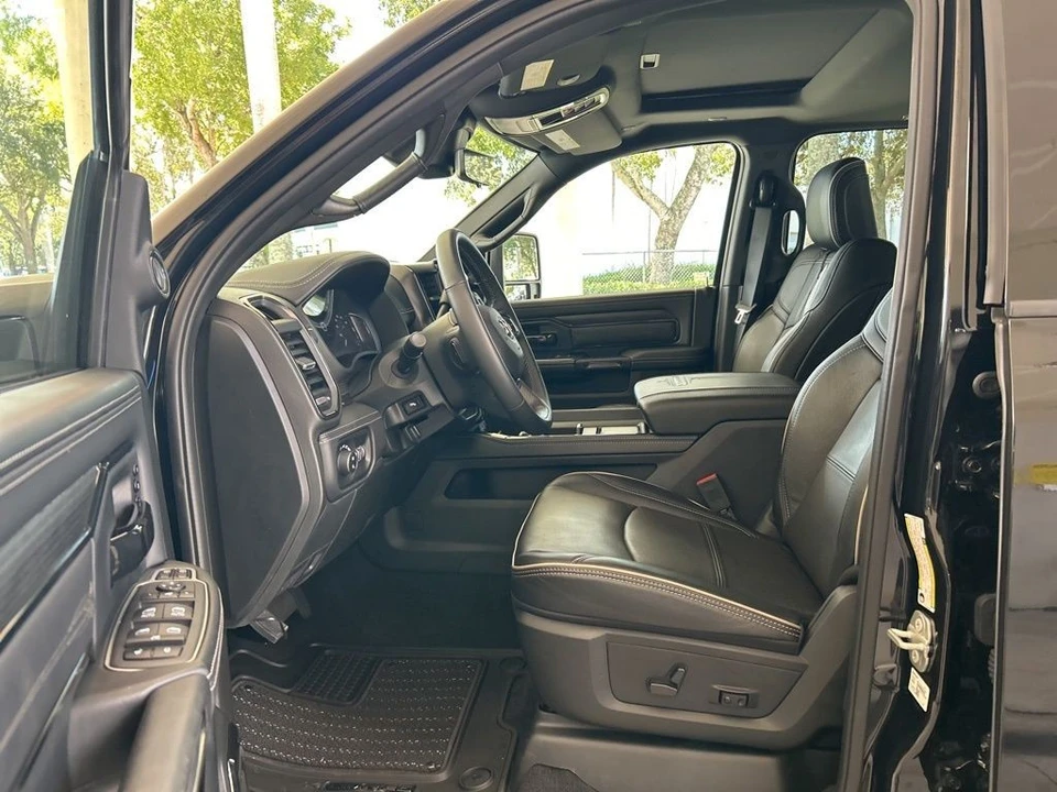 2023 Ram 2500 - Image 5 of 12