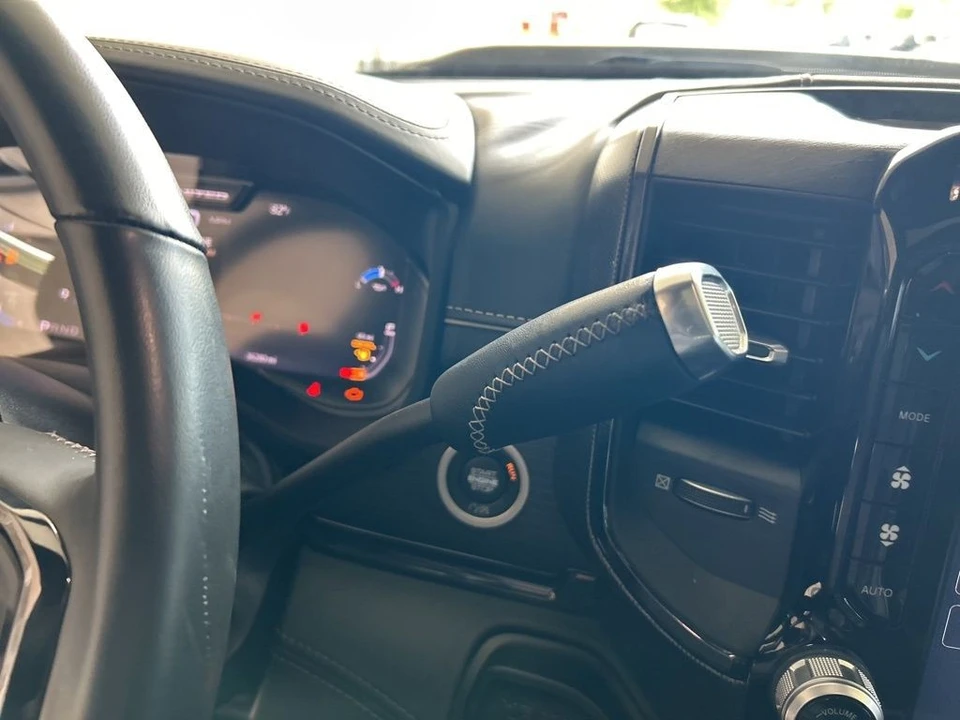 2023 Ram 2500 - Image 8 of 12