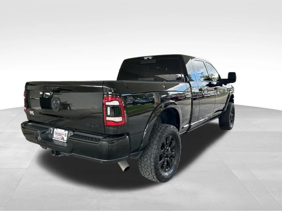 2023 Ram 2500 - Image 3 of 12