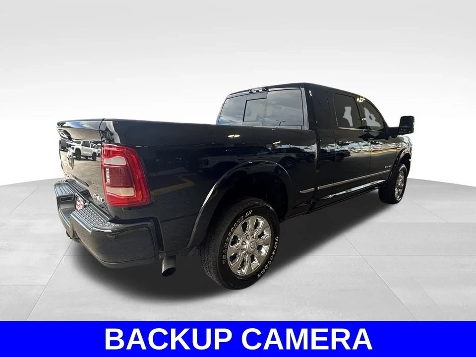 2023 Ram 2500 - Image 4 of 12
