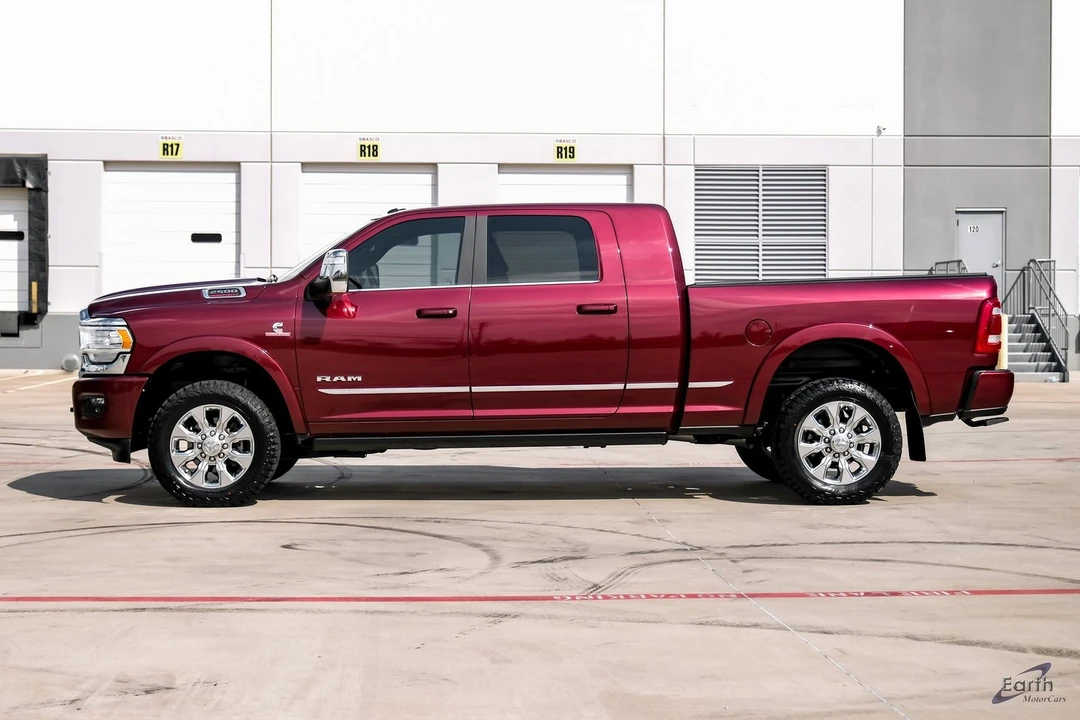 2023 Ram 2500 - Image 5 of 12