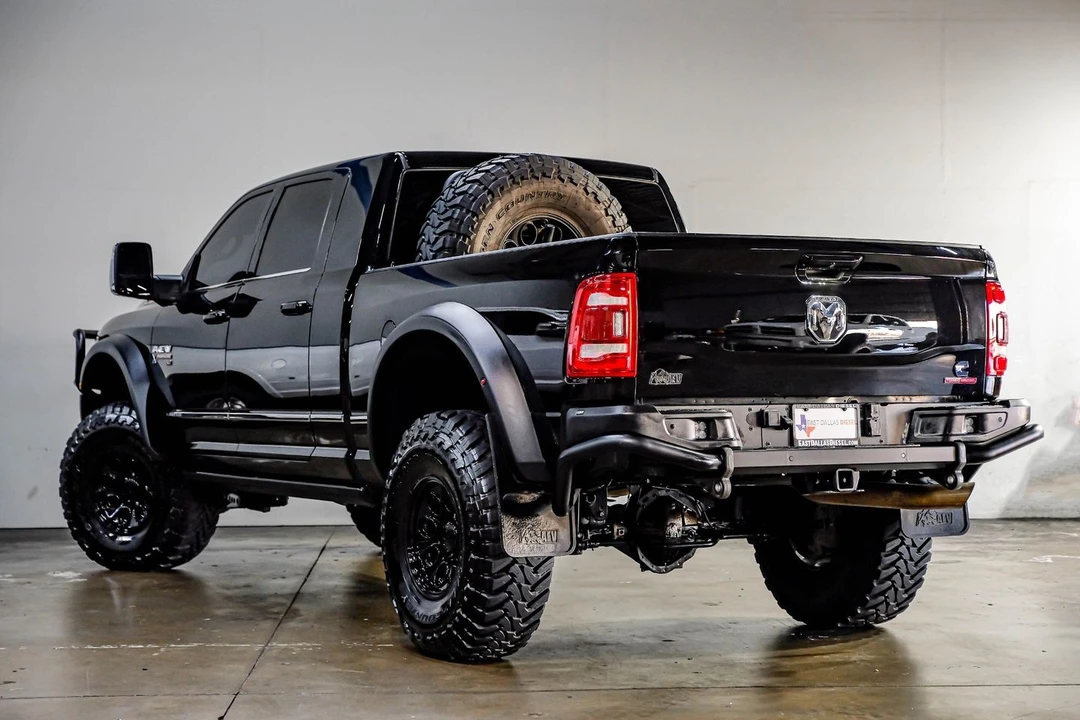 2023 Ram 2500 - Image 15 of 21