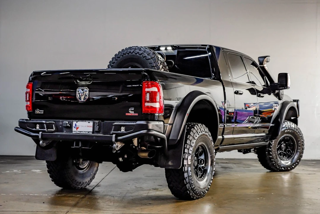 2023 Ram 2500 - Image 11 of 21