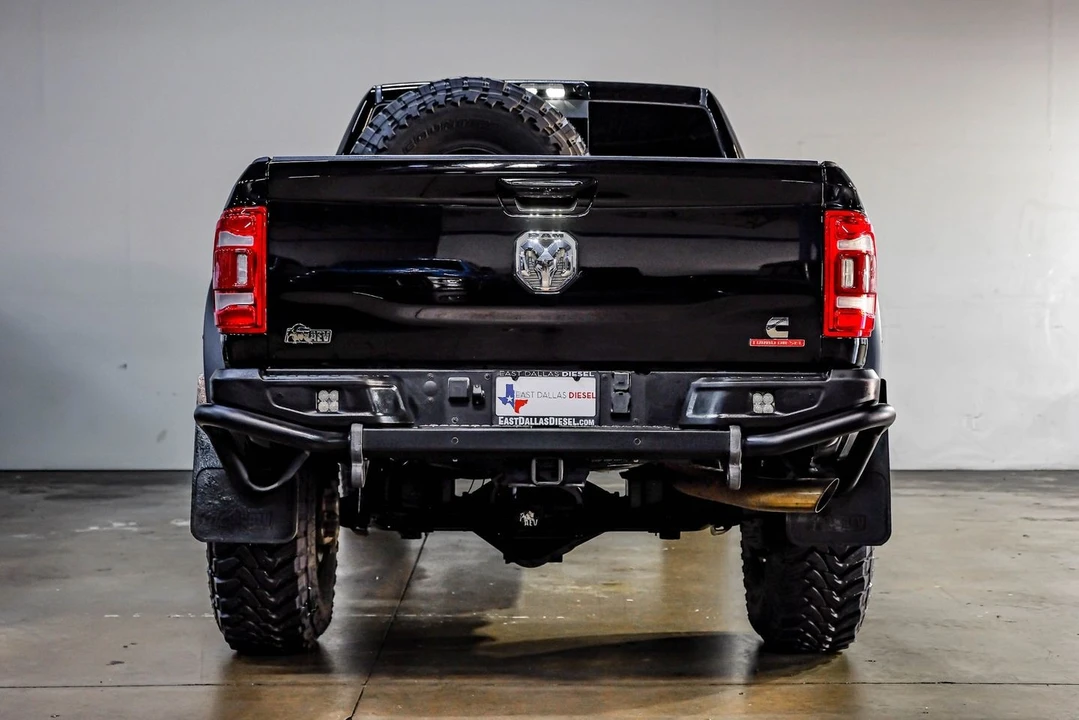 2023 Ram 2500 - Image 14 of 31