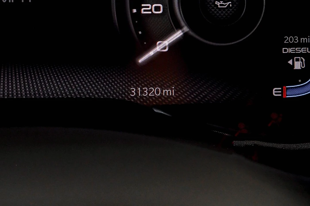 2023 Ram 2500 - Image 26 of 31