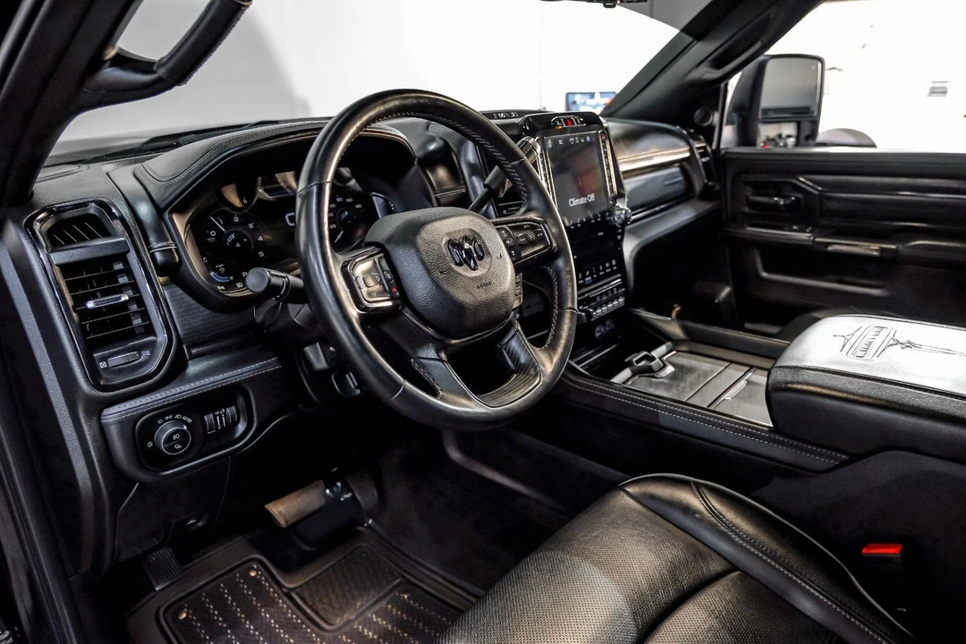 2023 Ram 2500 - Image 3 of 31