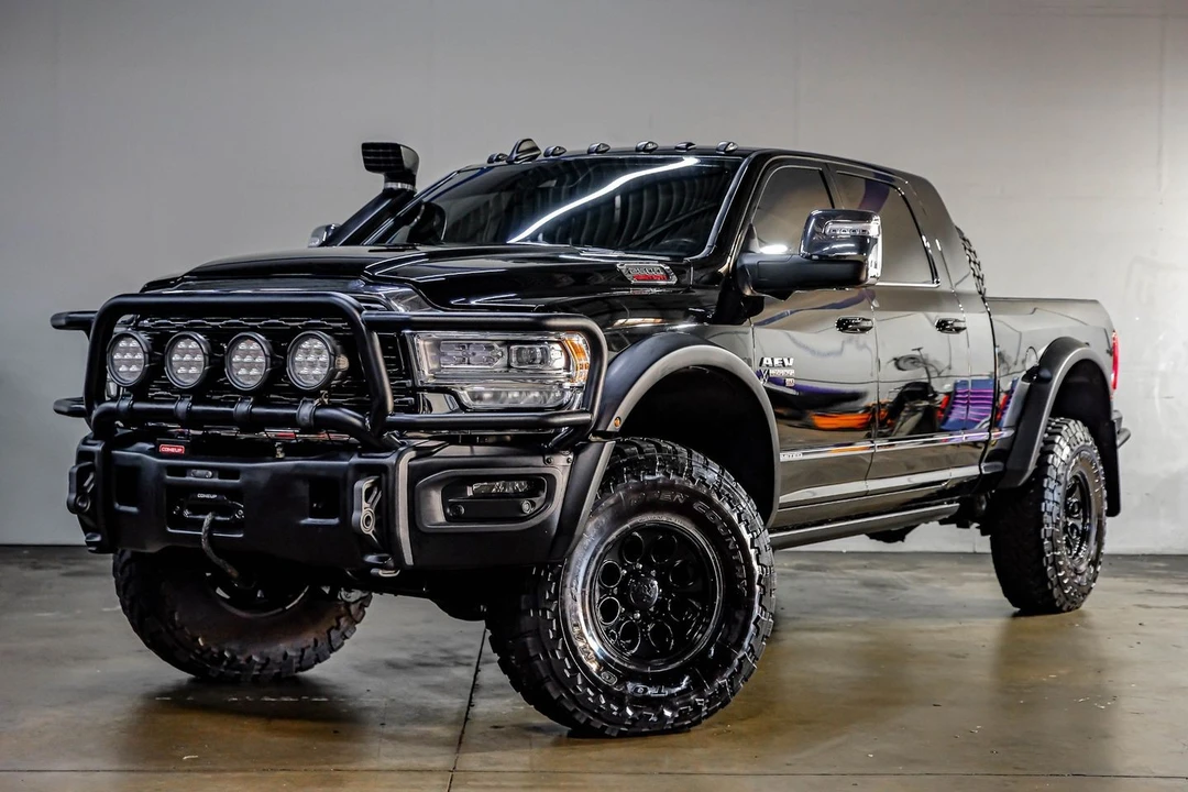 2023 Ram 2500 - Image 7 of 31