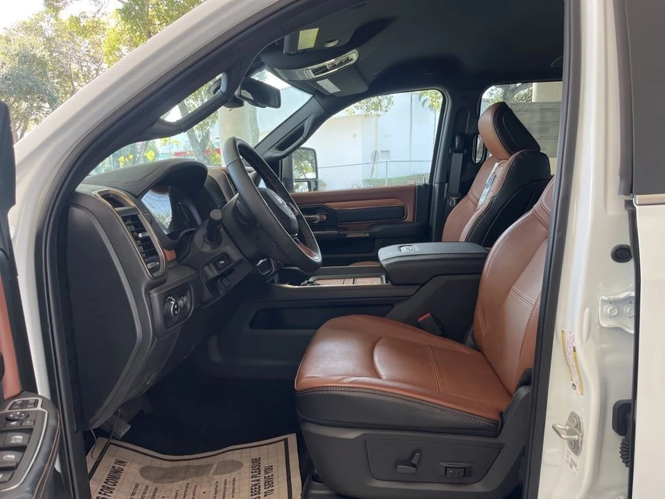 2023 Ram 2500 - Image 5 of 12
