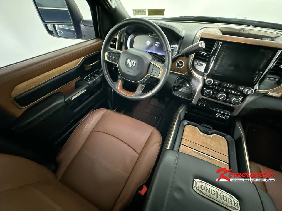 2023 Ram 2500 - Image 9 of 24