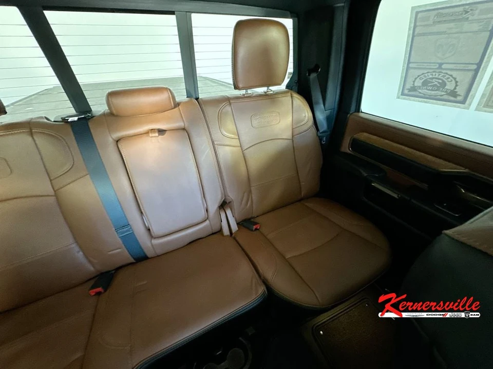 2023 Ram 2500 - Image 14 of 24