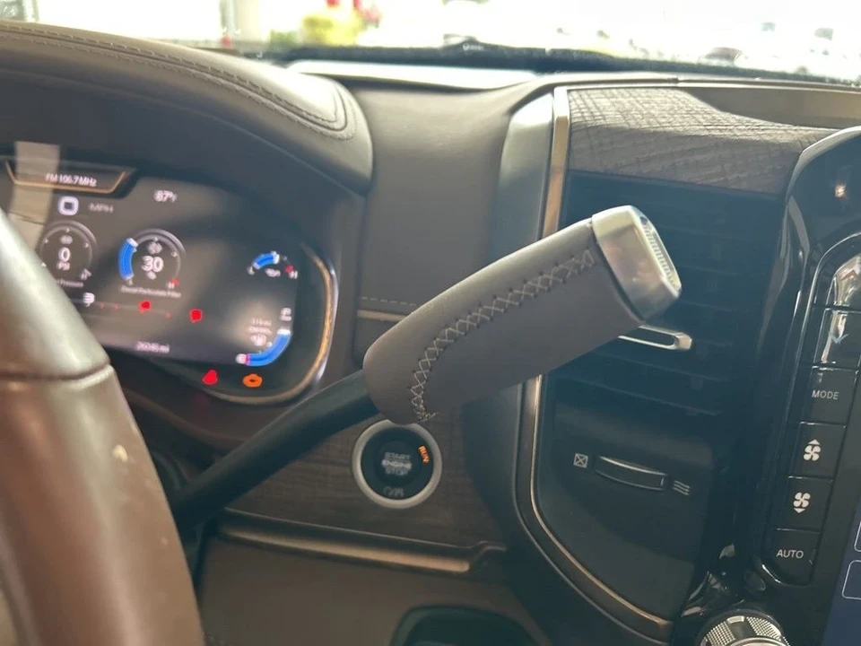 2023 Ram 2500 - Image 8 of 12