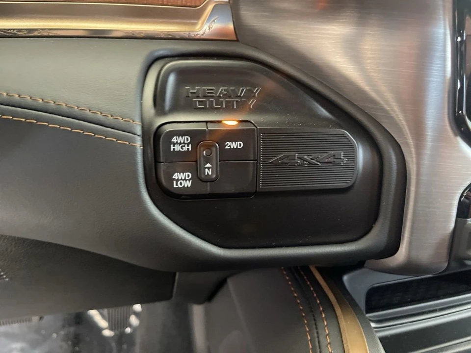 2023 Ram 2500 - Image 9 of 12