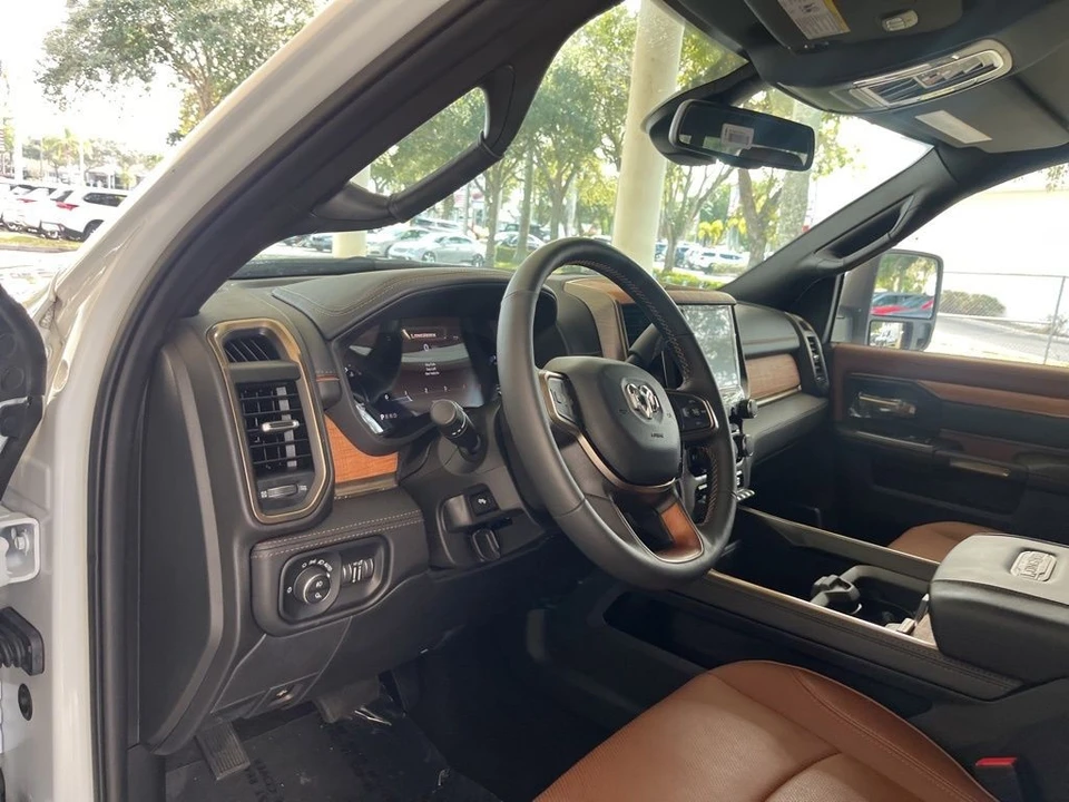 2023 Ram 2500 - Image 6 of 12
