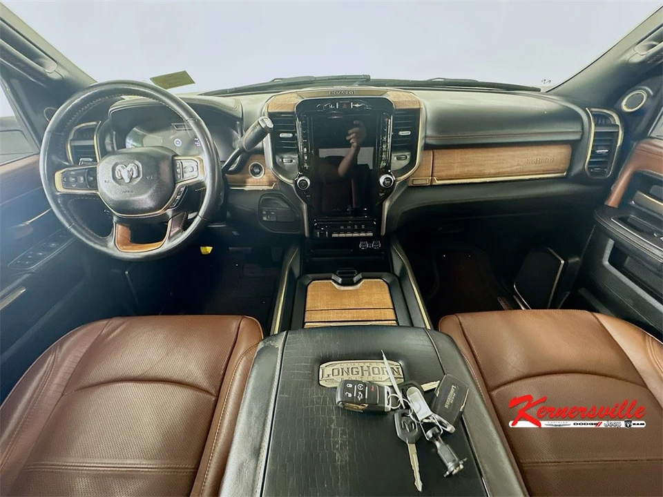 2023 Ram 2500 - Image 10 of 21