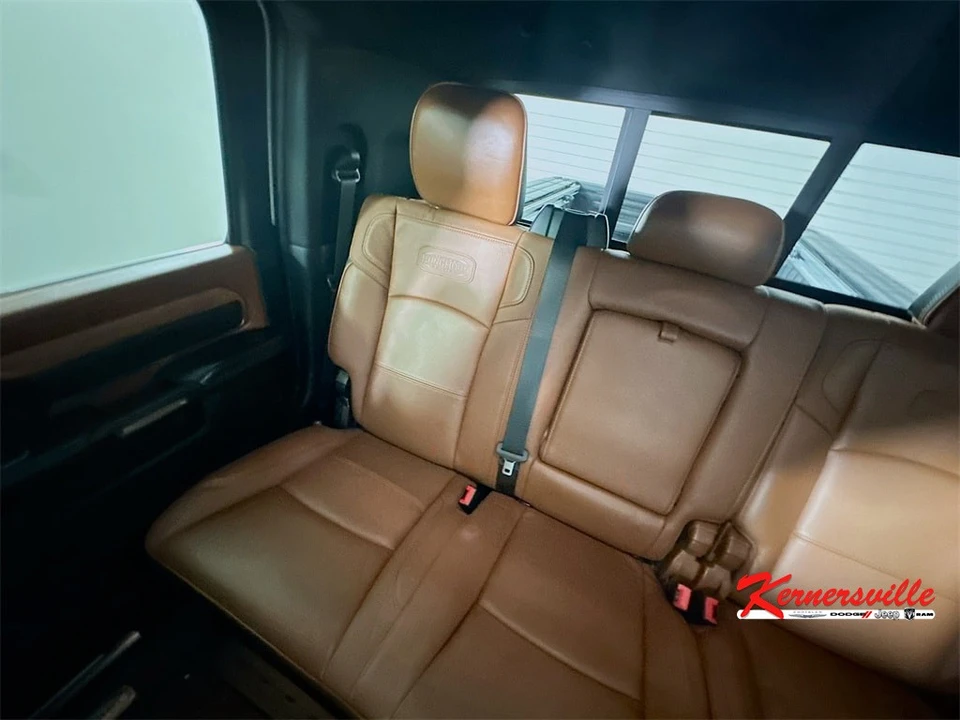 2023 Ram 2500 - Image 12 of 21