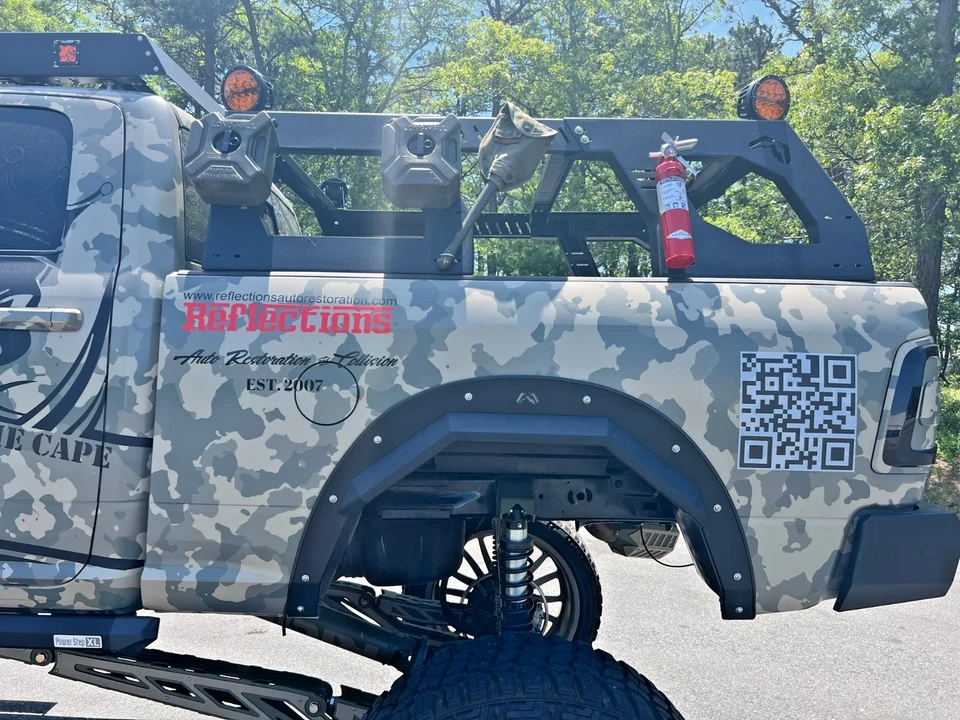 2023 Ram 2500 - Image 12 of 21