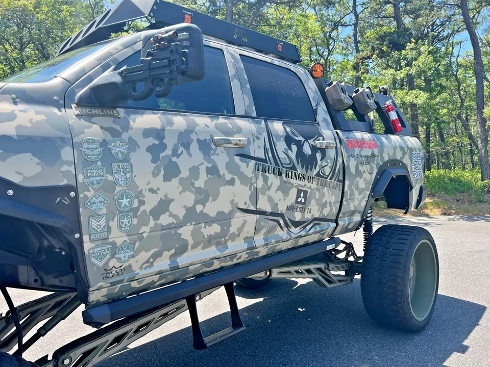 2023 Ram 2500 - Image 10 of 21