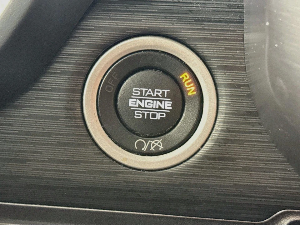 2023 Ram 2500 - Image 14 of 18