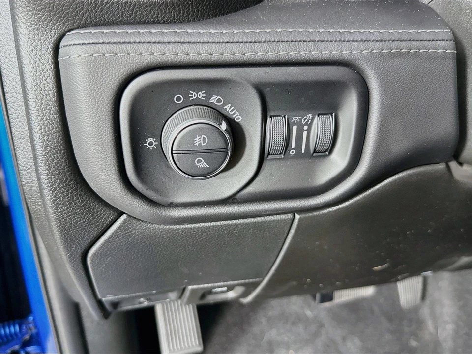 2023 Ram 2500 - Image 9 of 18