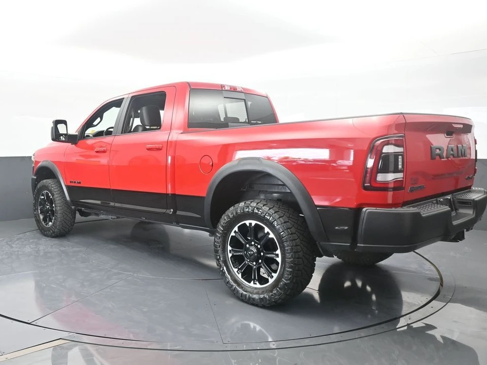 2023 Ram 2500 - Image 4 of 12