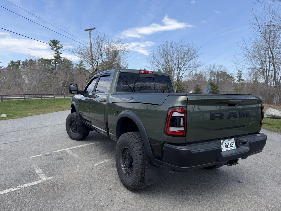 2023 Ram 2500 - Image 5 of 31