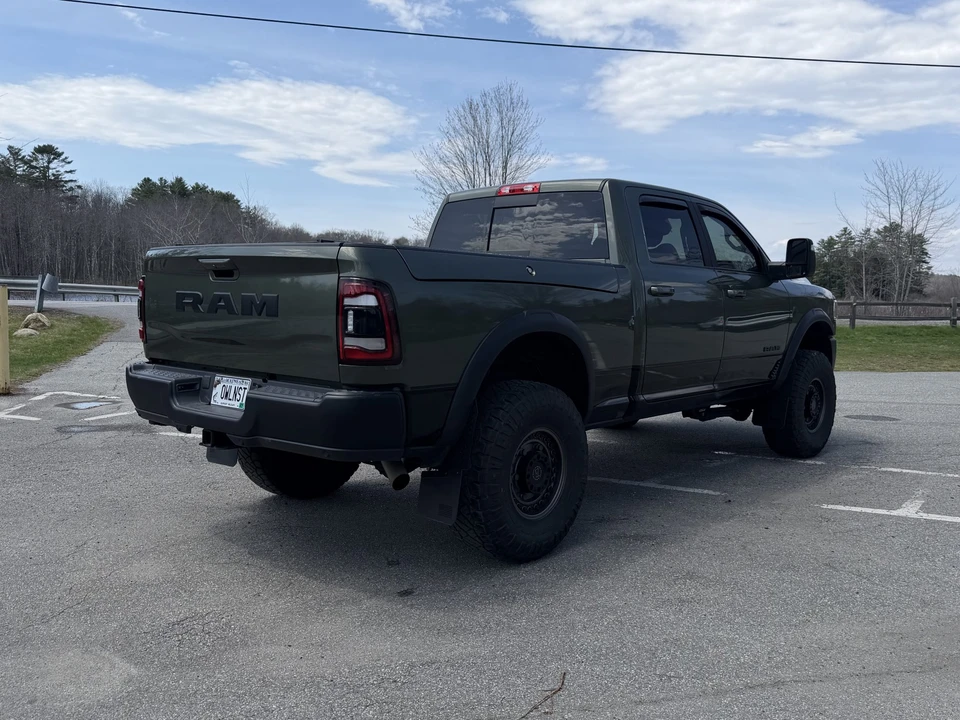 2023 Ram 2500 - Image 9 of 31