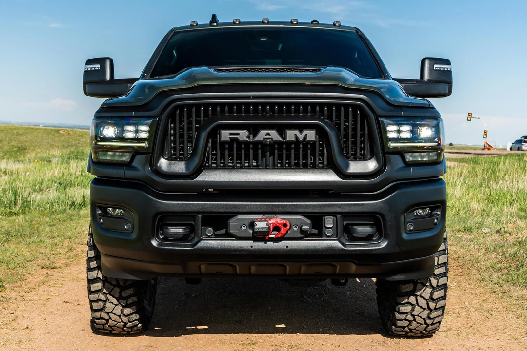 2023 Ram 2500 - Image 2 of 31