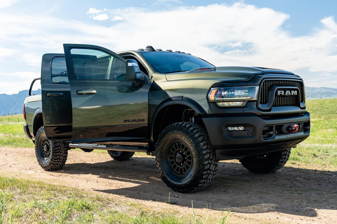 2023 Ram 2500 - Image 24 of 31