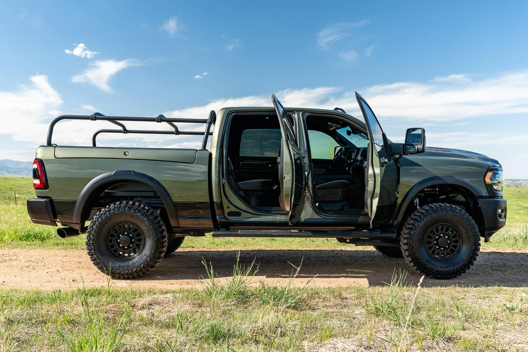 2023 Ram 2500 - Image 23 of 31