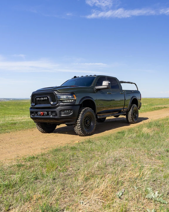 2023 Ram 2500 - Image 8 of 31