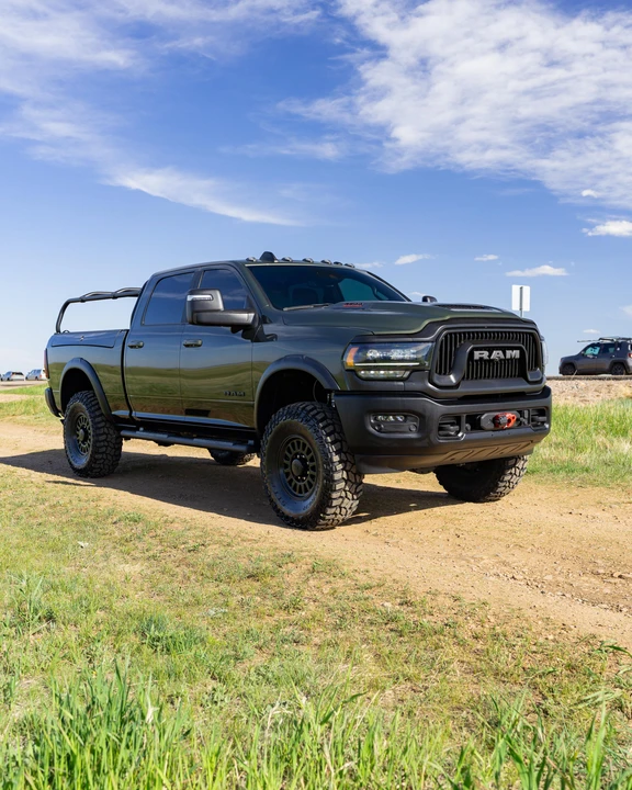 2023 Ram 2500 - Image 16 of 31