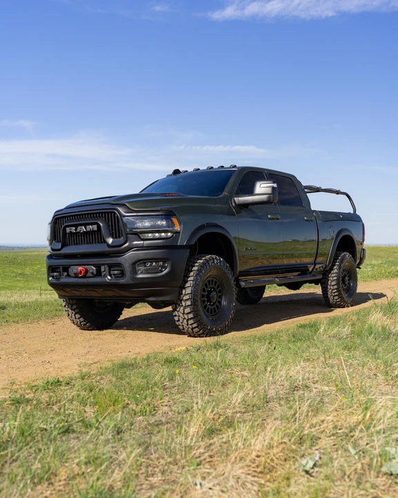 2023 Ram 2500 - Image 9 of 31