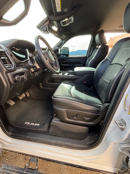 2023 Ram 2500 - Image 12 of 21