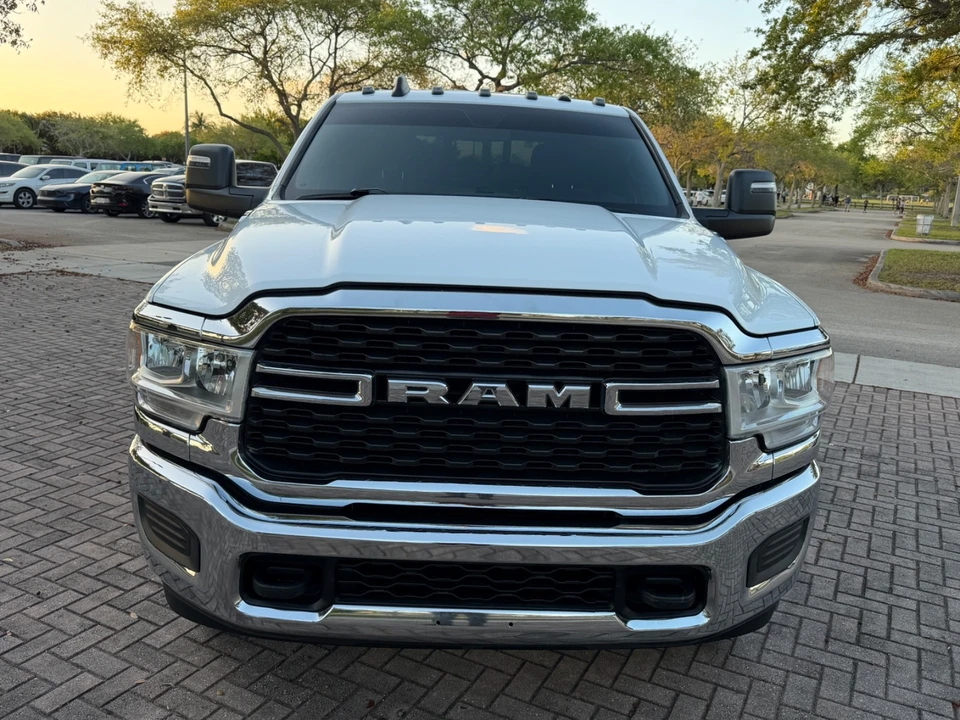 2023 Ram 2500 - Image 12 of 21