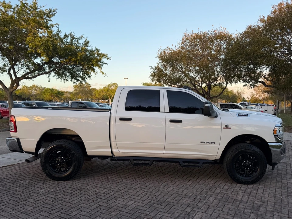 2023 Ram 2500 - Image 9 of 21