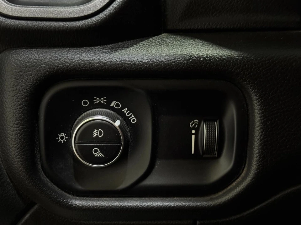 2023 Ram 2500 - Image 8 of 31